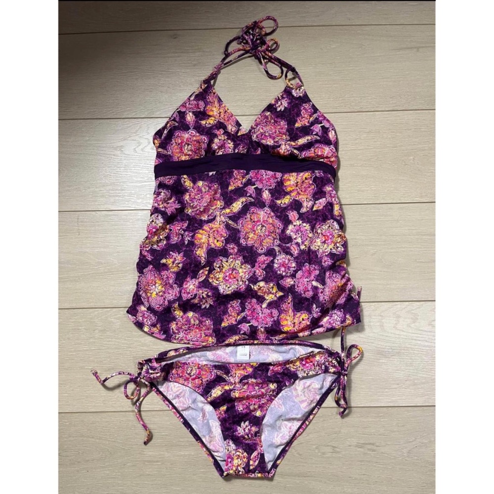 Purple maternity tankini with flowers